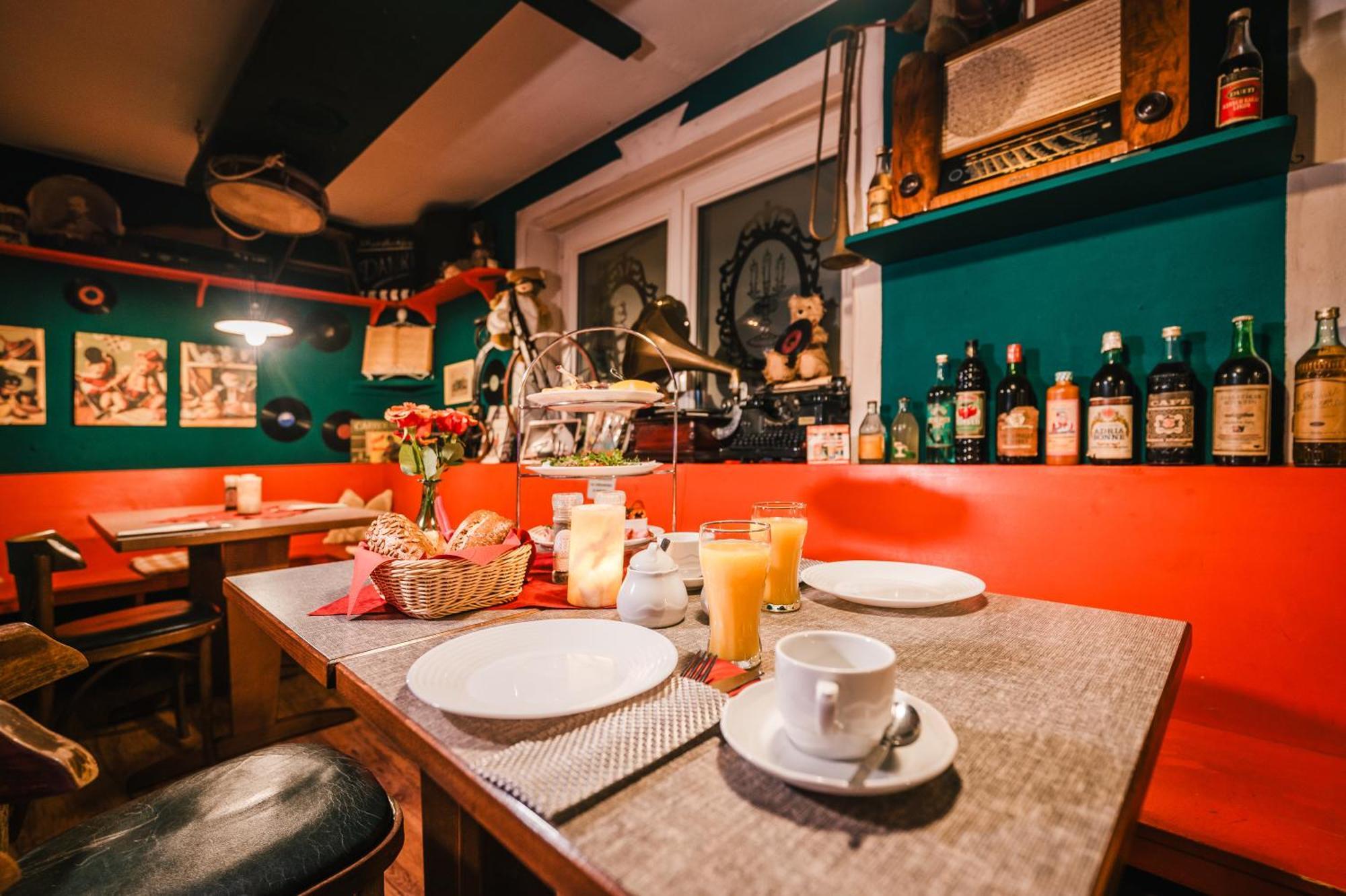 Oma'S Kueche & Quartier Hotel Binz Ngoại thất bức ảnh