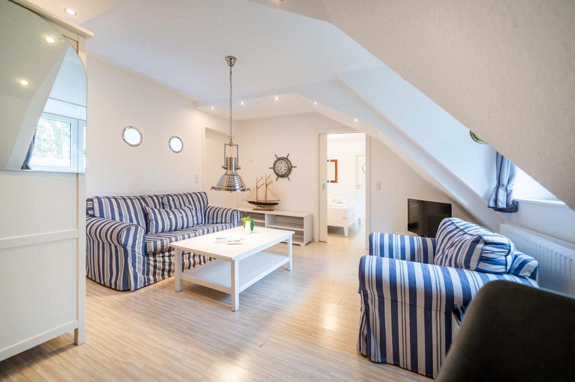 Oma'S Kueche & Quartier Hotel Binz Ngoại thất bức ảnh